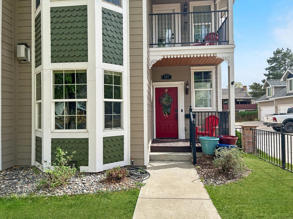 Victorian Chateau Retreat townhouse House in Grand Junction