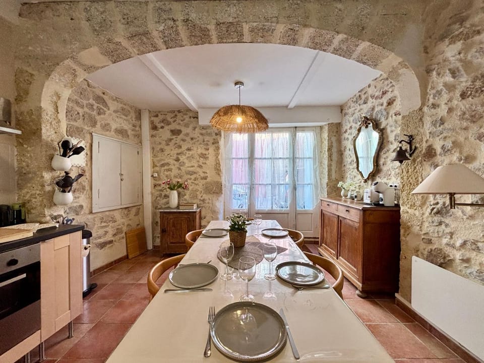 La Nothé, maison de charme, port & étang House in Occitanie