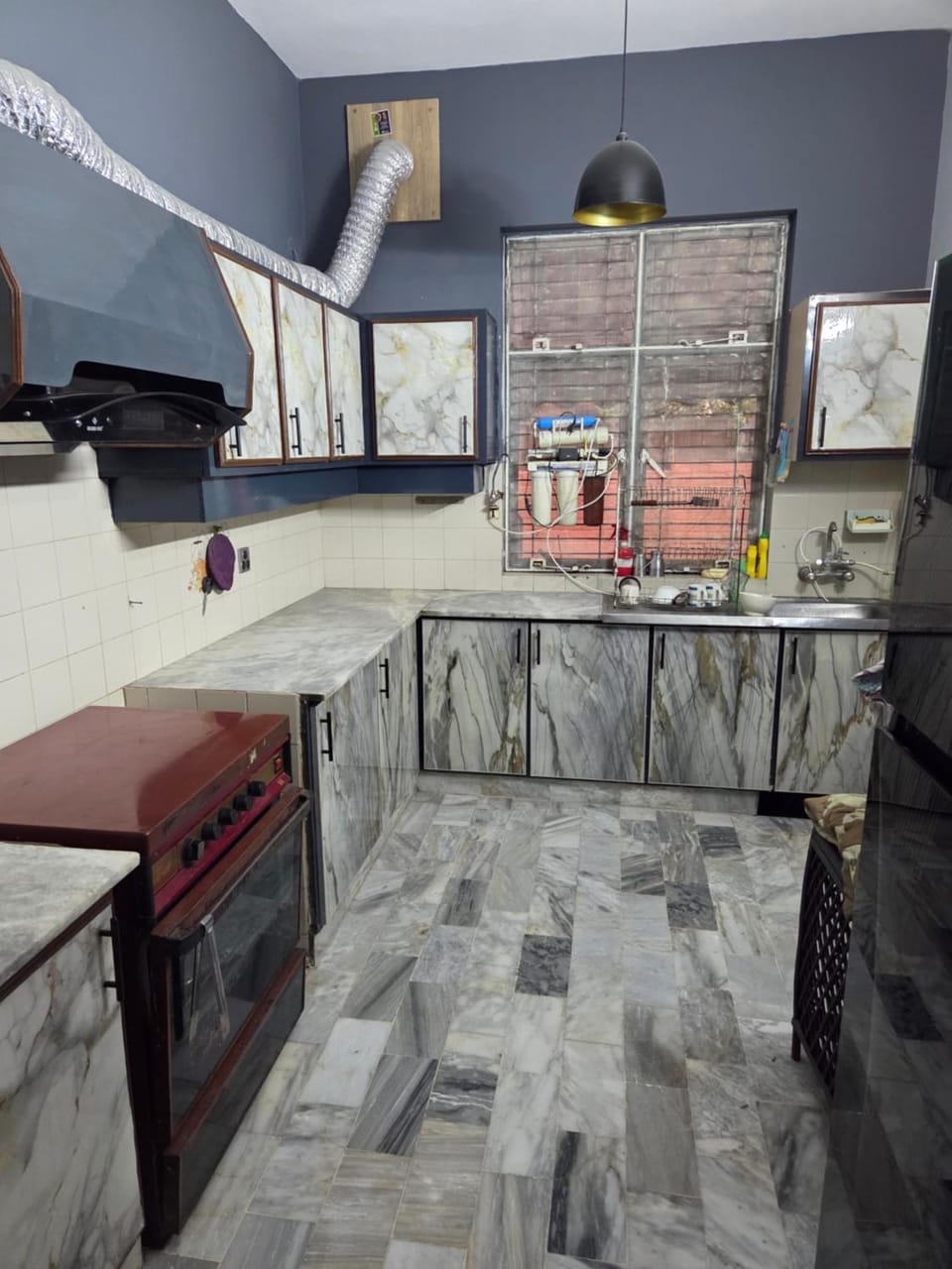 Urban cottage 2 rooms, lounge,drawing kitchen Villa in Lahore