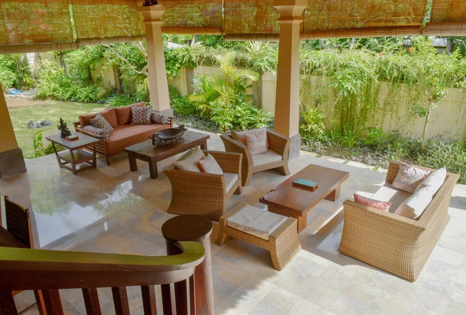 Living room, Seating area, Garden view