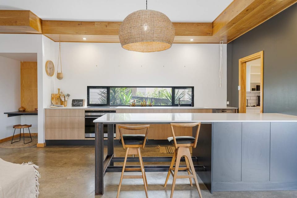 16 Barton St Port Elliot Linen Included House in Port Elliot