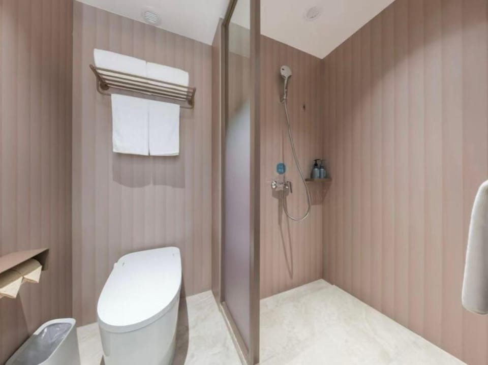 Hanting Hotel Shanghai New International Expo Centre Longyang Road Maglev Hotel in Shanghai