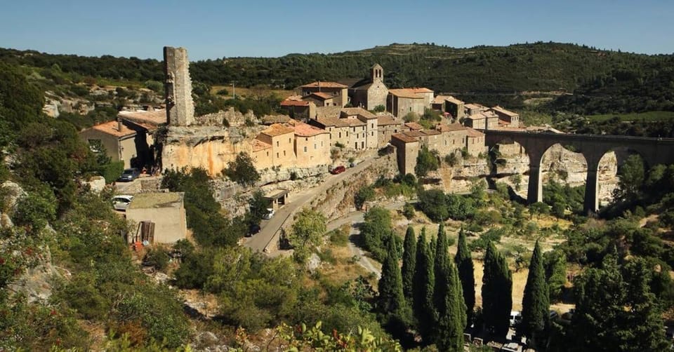 Maison bord de rivière & billard House in Occitanie
