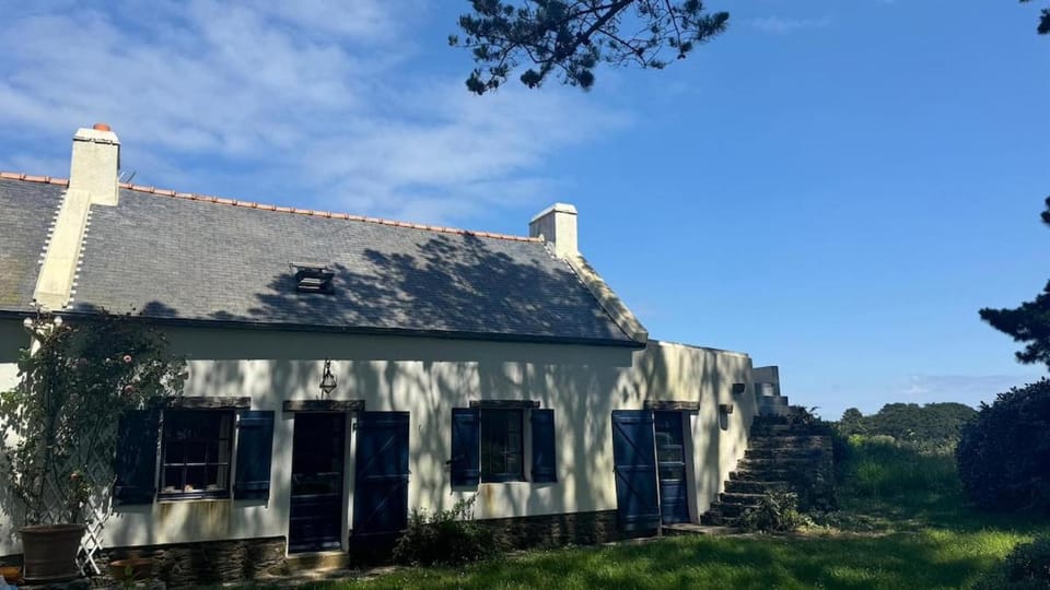 Borgroix Village Maison de famille avec piscine Apartment in Brittany