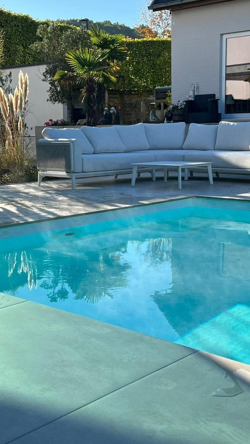 Garden, Swimming pool