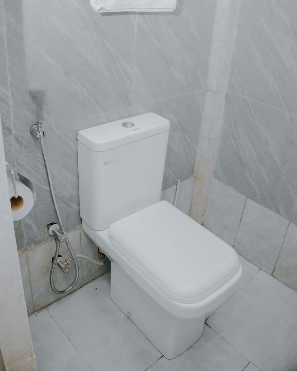 Toilet, Bathroom