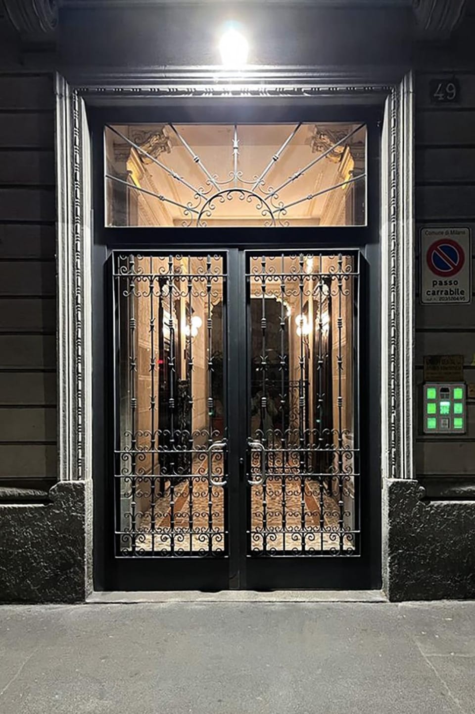 Gregory Suite Apartment in Milan