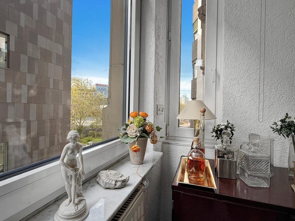 View (from property/room), Balcony/Terrace, Kitchen or kitchenette