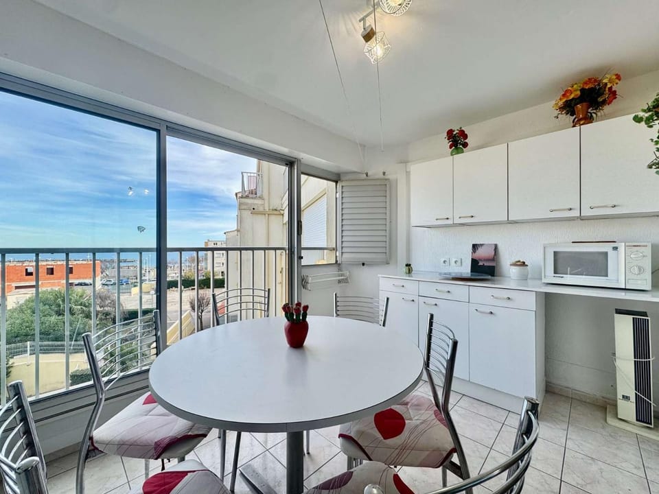 View (from property/room), Dining area