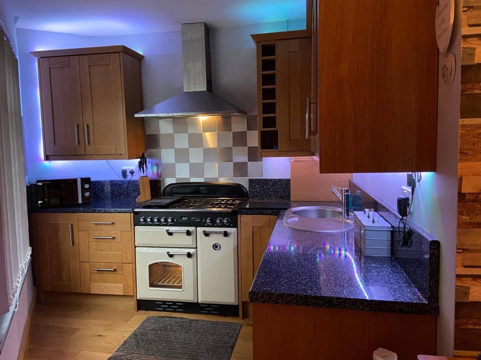 1 apartment sleeps 2 Apartment in Mansfield