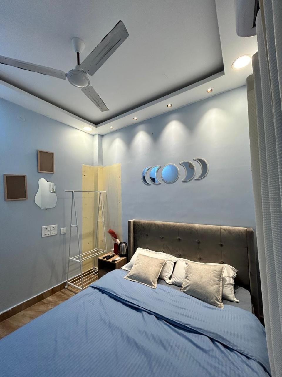 Faaloon 102 Capsule hotel in Chennai