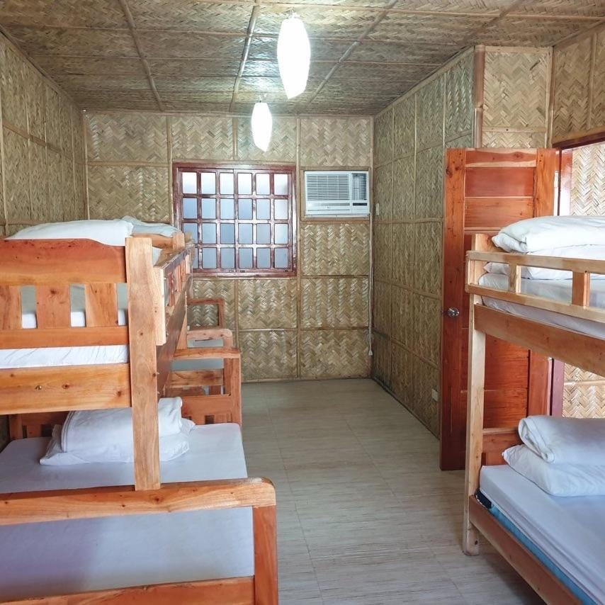 Beachhouse for 15 pax with pavilion Bed and Breakfast in Nasugbu