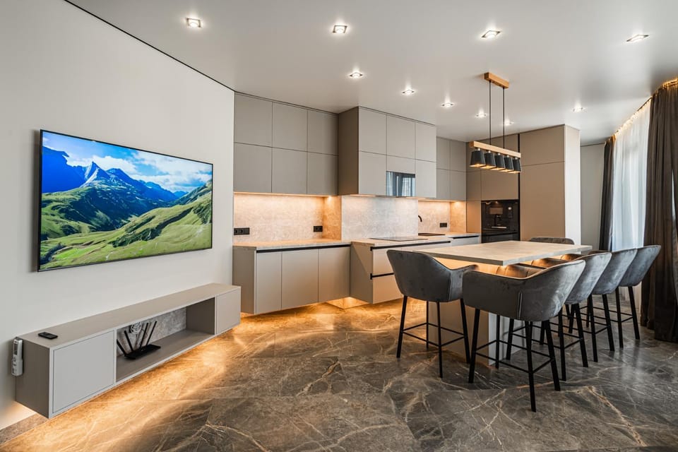 TV and multimedia, Seating area, Dining area, pet friendly, kitchen