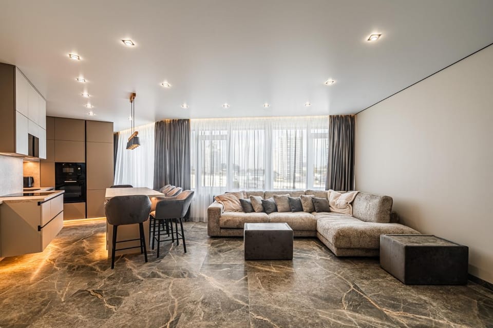 Living room, Dining area