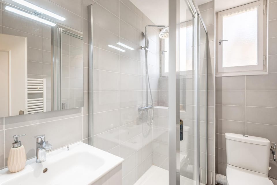 M058-059 Jolie chambre en colocation Apartment in Annemasse