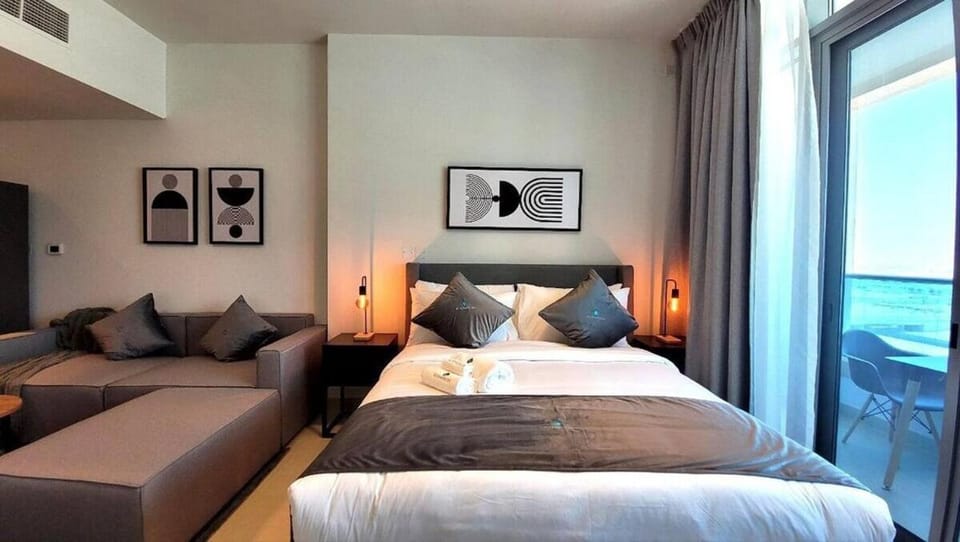 Bloomfields Studio in Julphar Residence - Reem Apartment in Abu Dhabi
