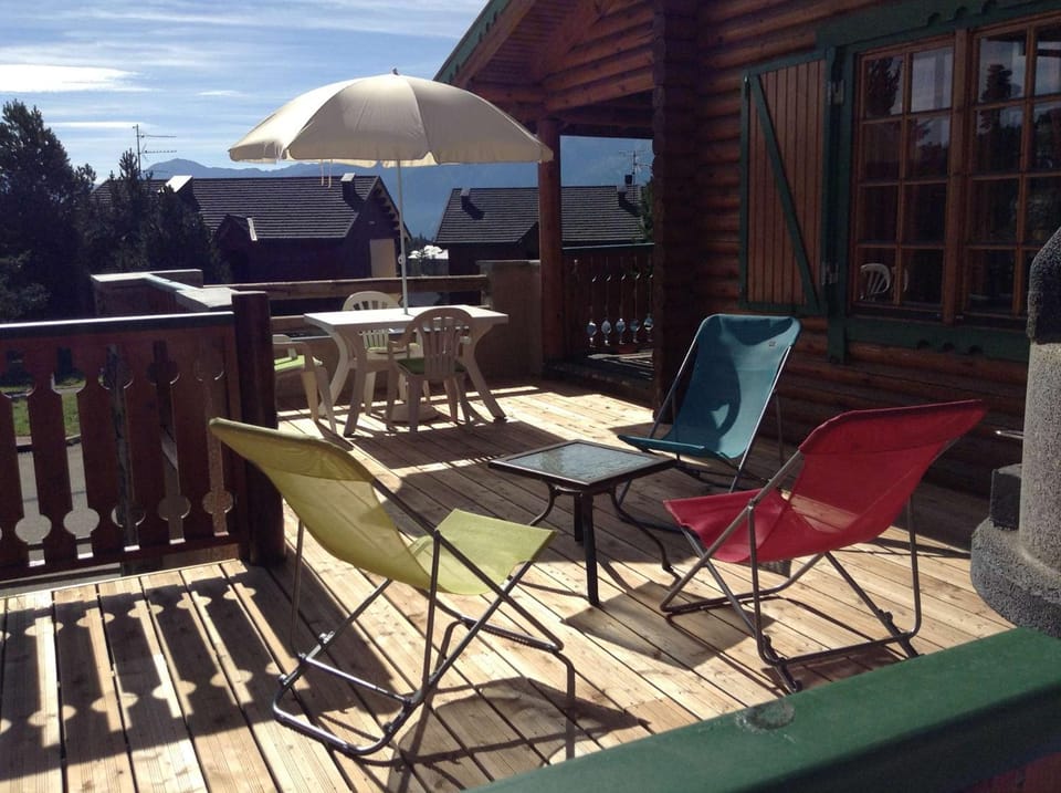 Patio, sunbed