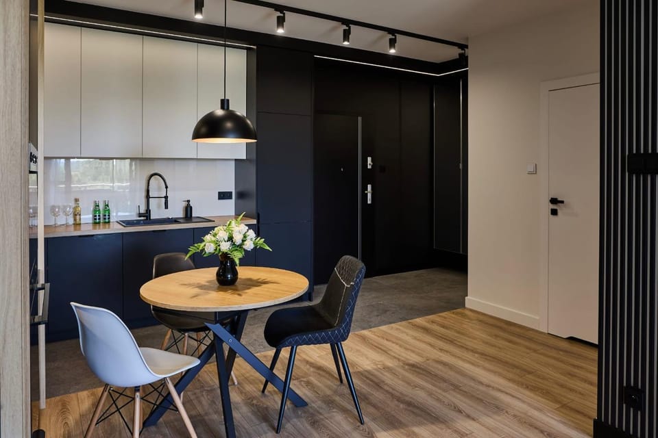 Kitchen or kitchenette, Seating area, kitchen