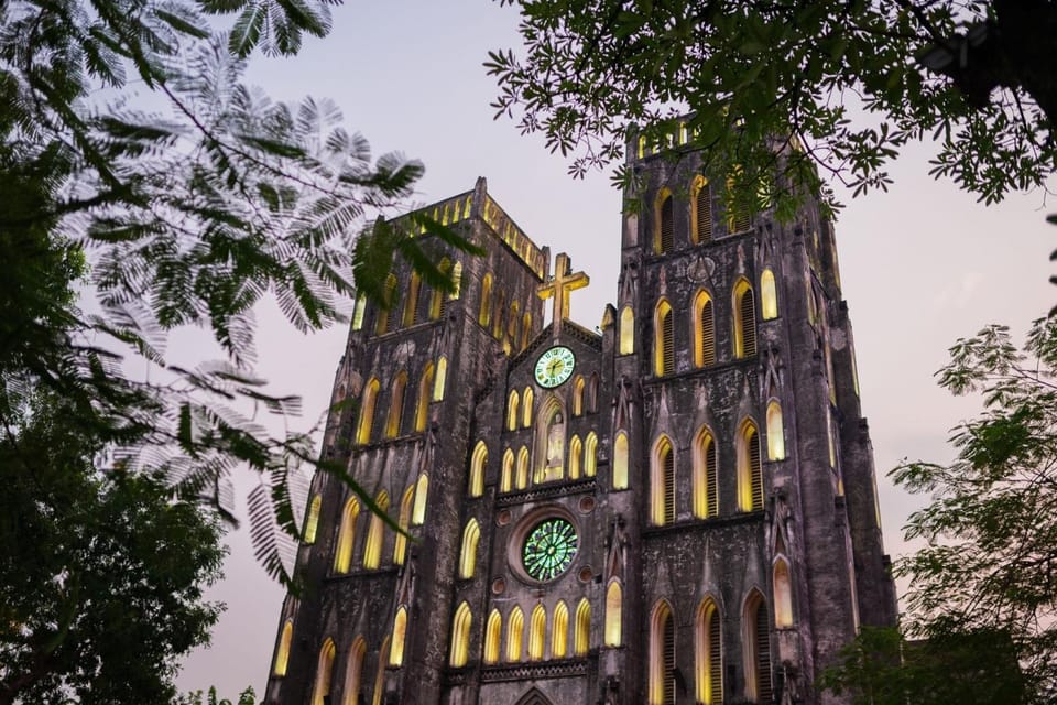 Hanoi Haven Homestay 2 - Old Quarter Church - Lift & Balcony Apartment in Hanoi