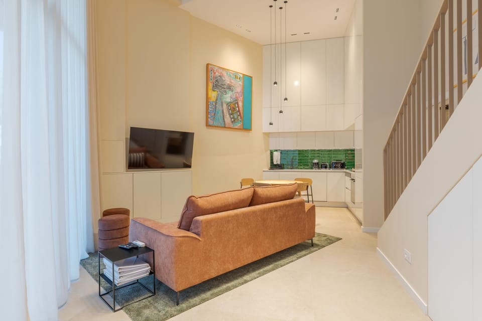 TV and multimedia, Living room, Seating area