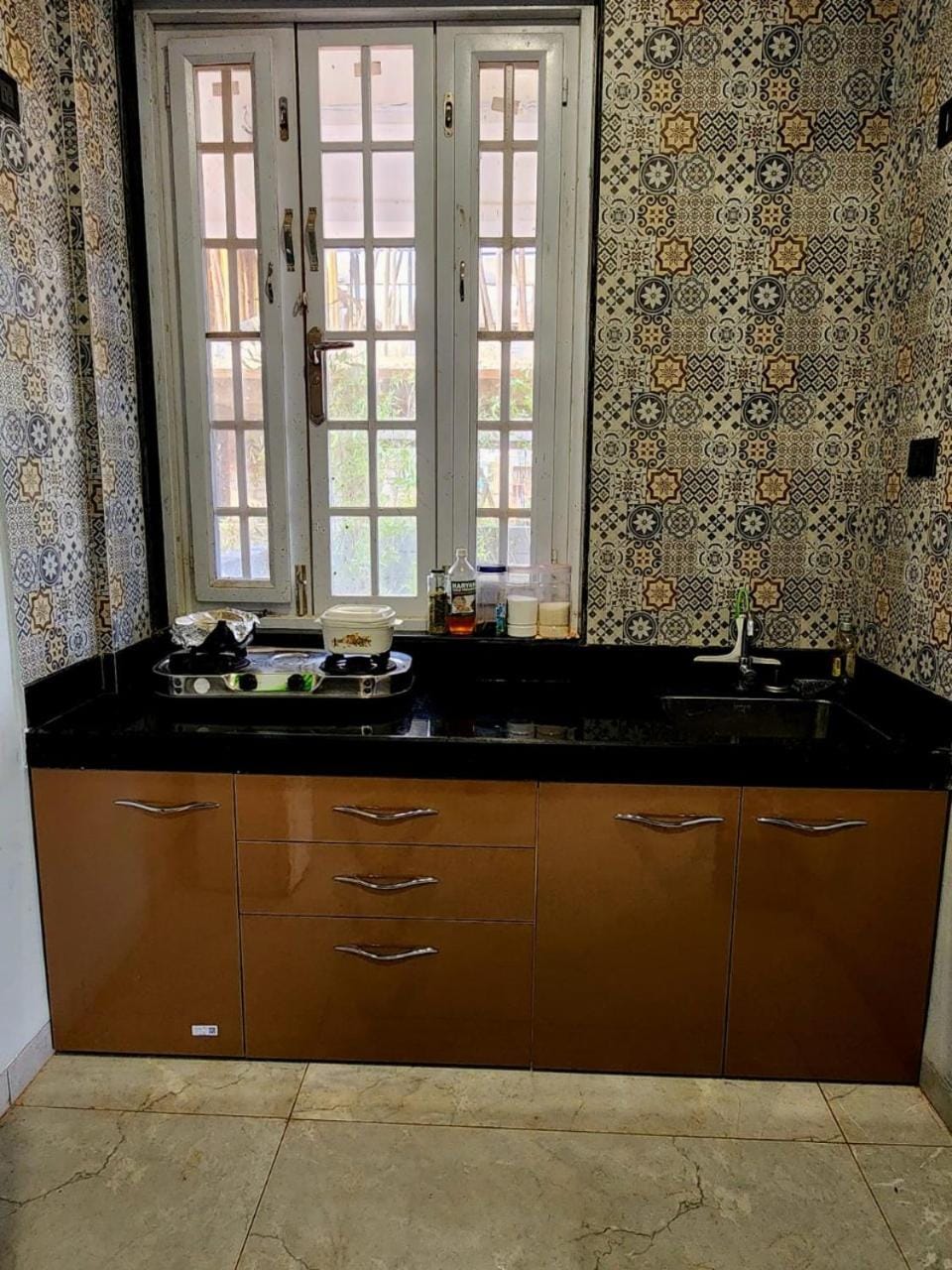 Kitchen or kitchenette, kitchen, kitchen