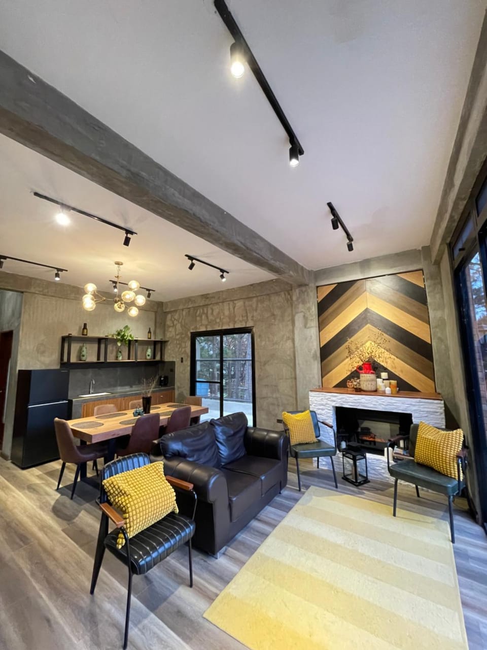Living room, Seating area, Dining area