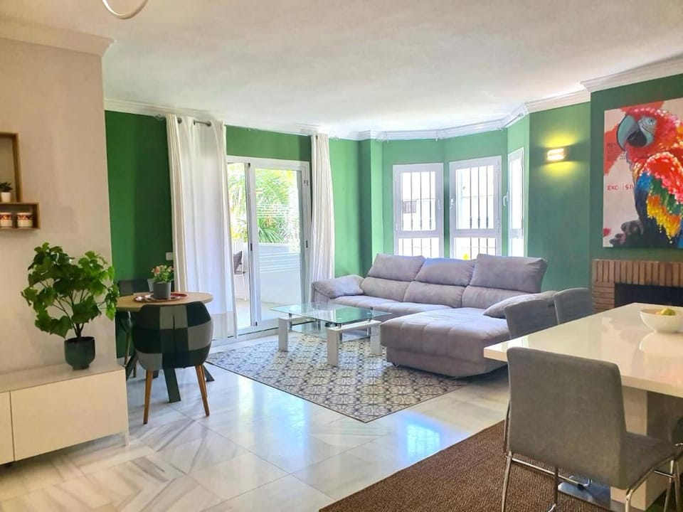 Los Naranjos in Puerto Banús Apartment in Marbella