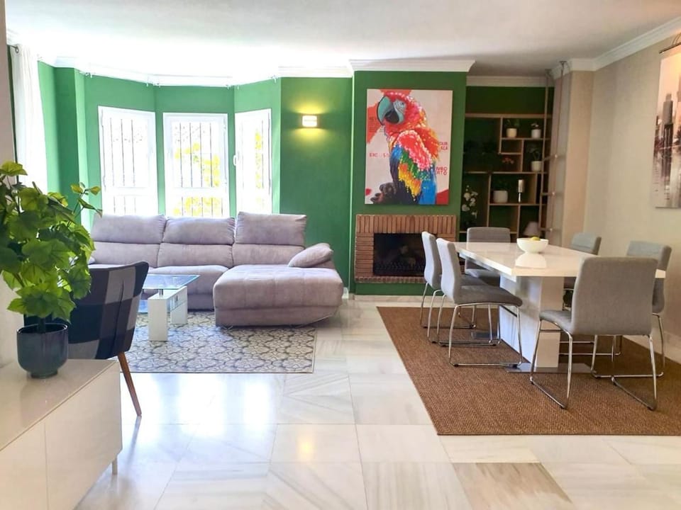 Los Naranjos in Puerto Banús Apartment in Marbella