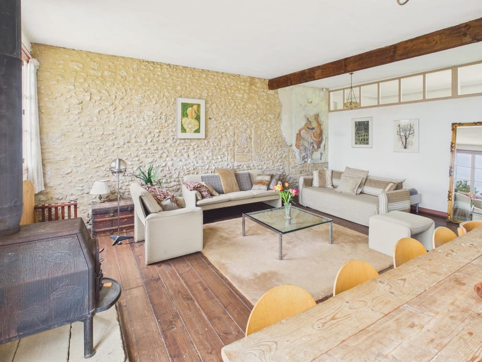 Communal lounge/ TV room, Living room