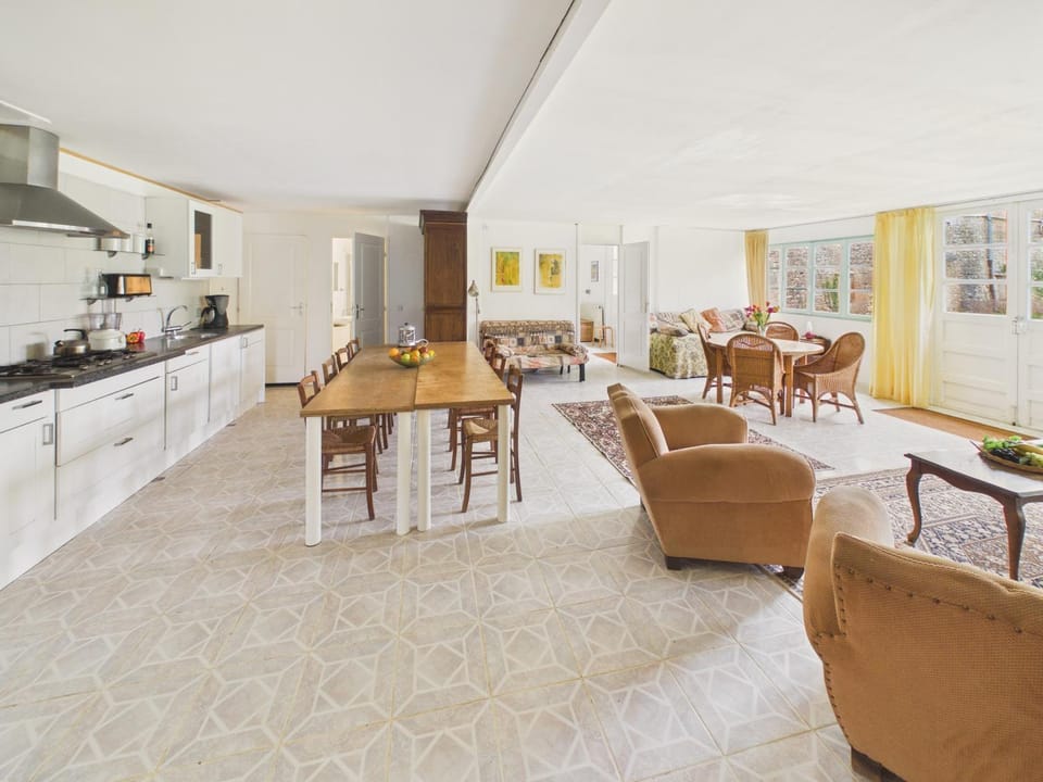 Communal lounge/ TV room, Living room