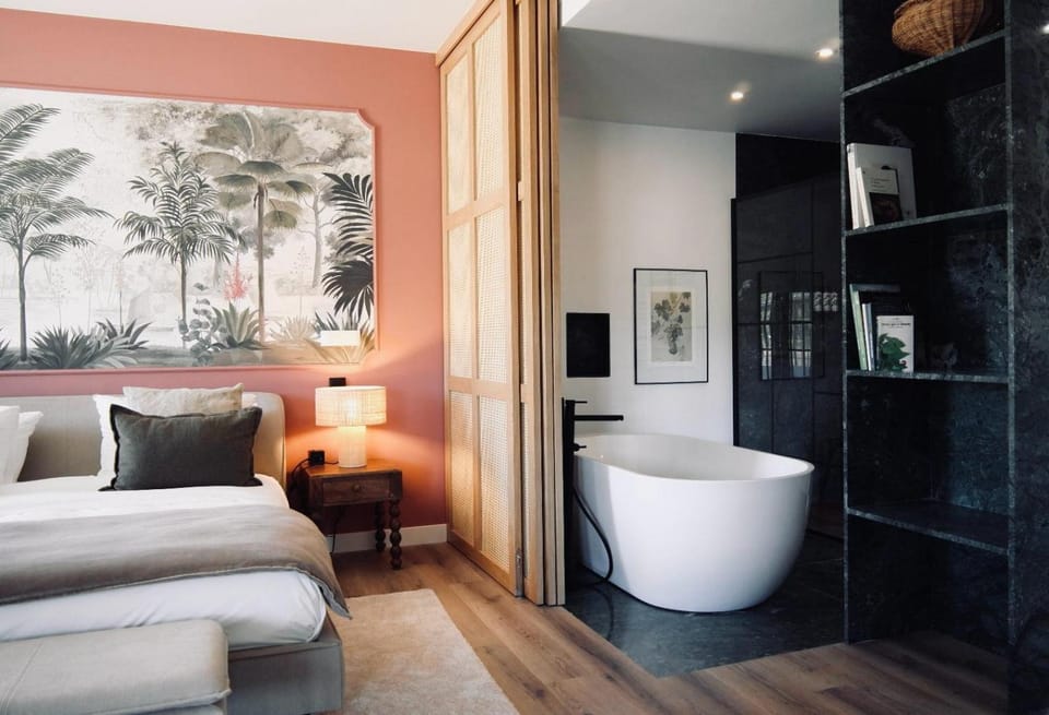 Bathroom, Bedroom