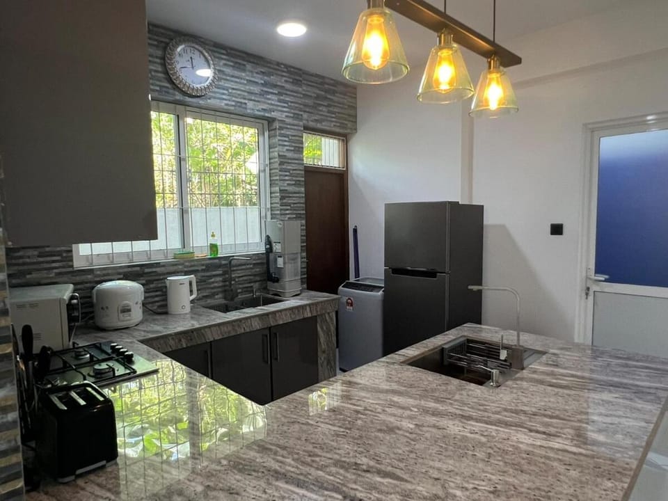 Luxe Mini-Suite Maharagama Apartment in Western Province