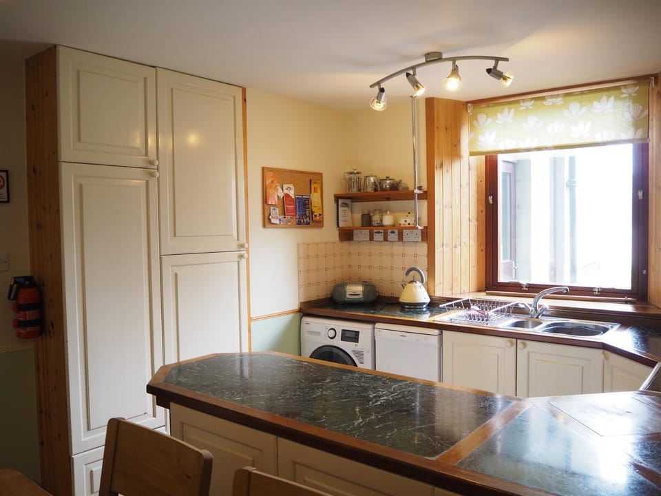 Day, Summer, Kitchen or kitchenette, On site