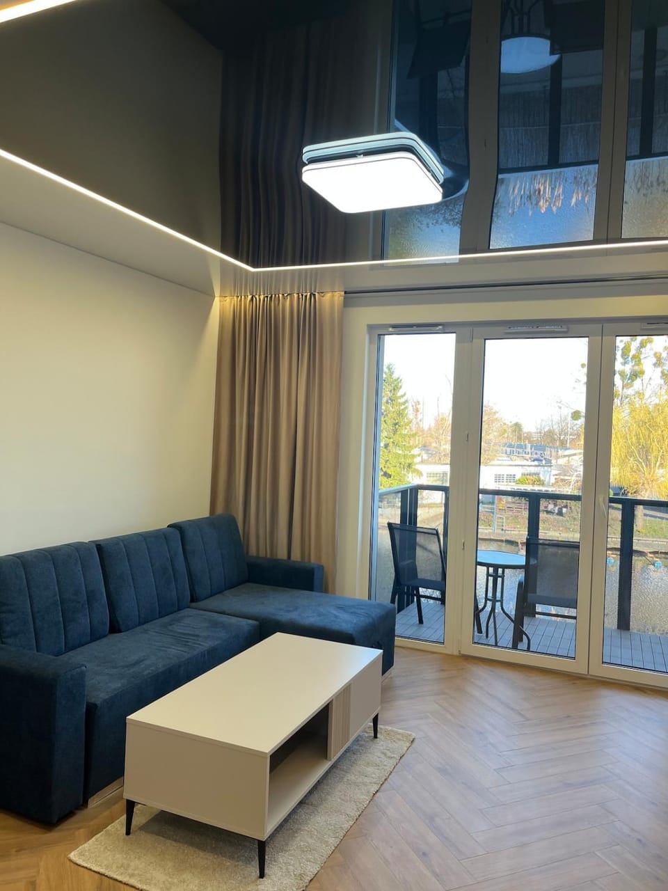 Balcony/Terrace, Living room