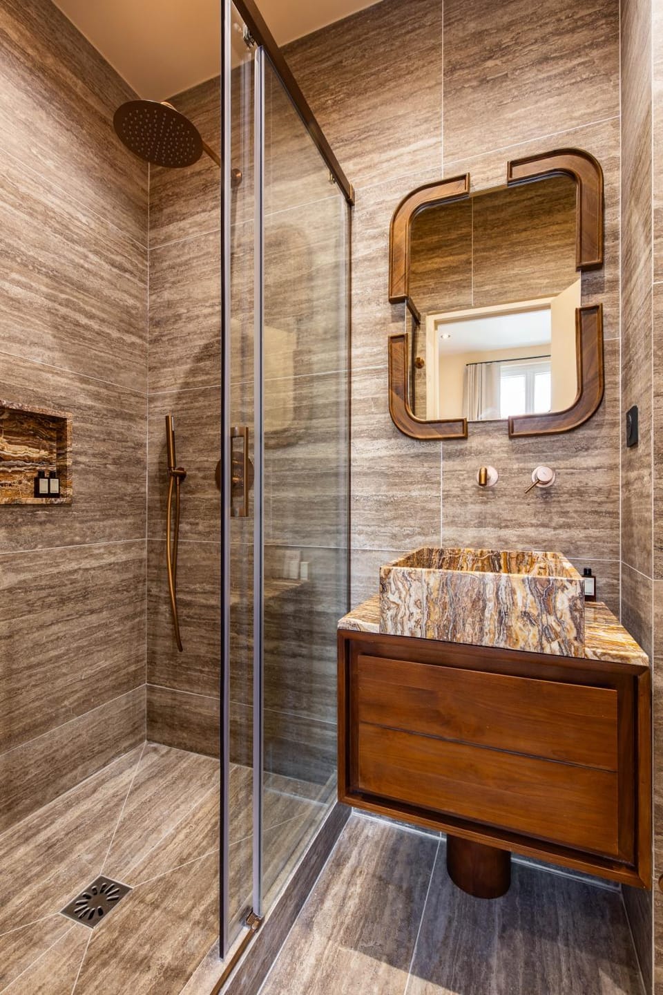 Shower, Bathroom, towels
