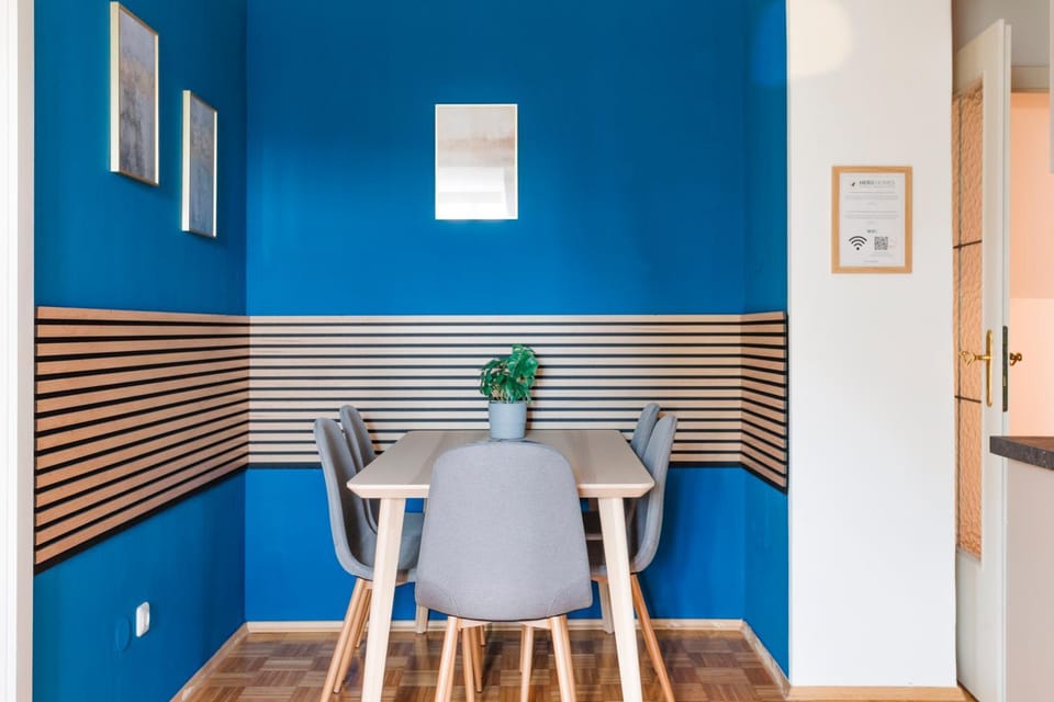 Dining area, kitchen
