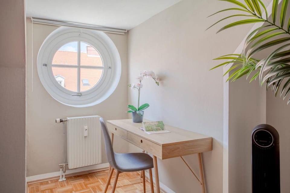 Patio, Seating area, Bedroom
