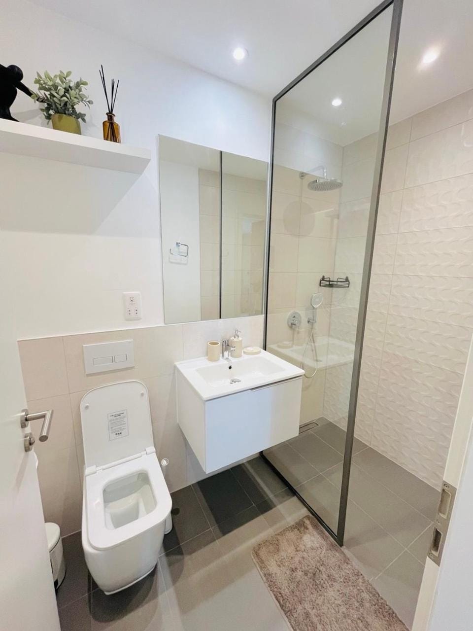 Toilet, Bathroom