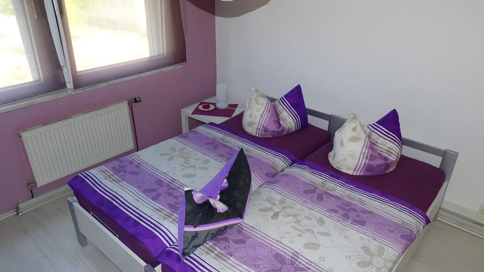 Property building, Living room, Bedroom