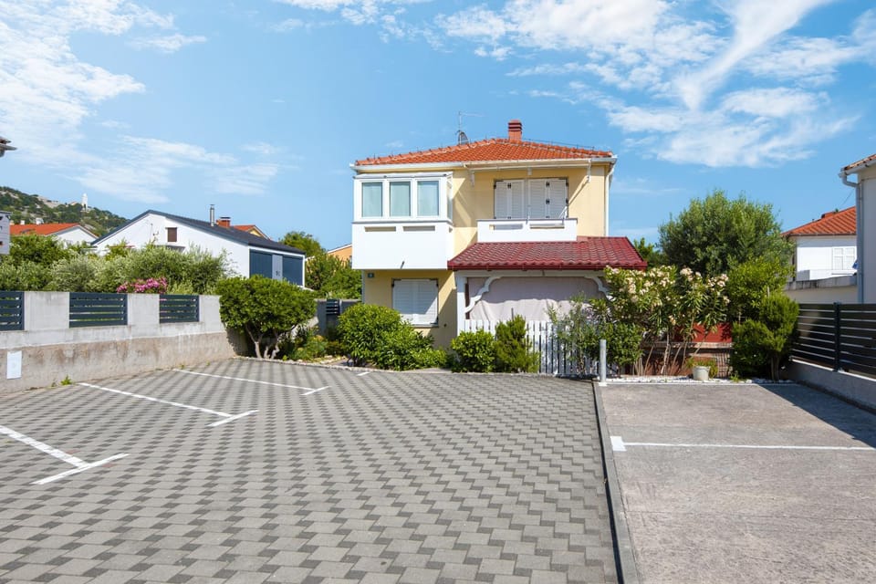 Giardinn apartmani Apartment in Primorje-Gorski Kotar County