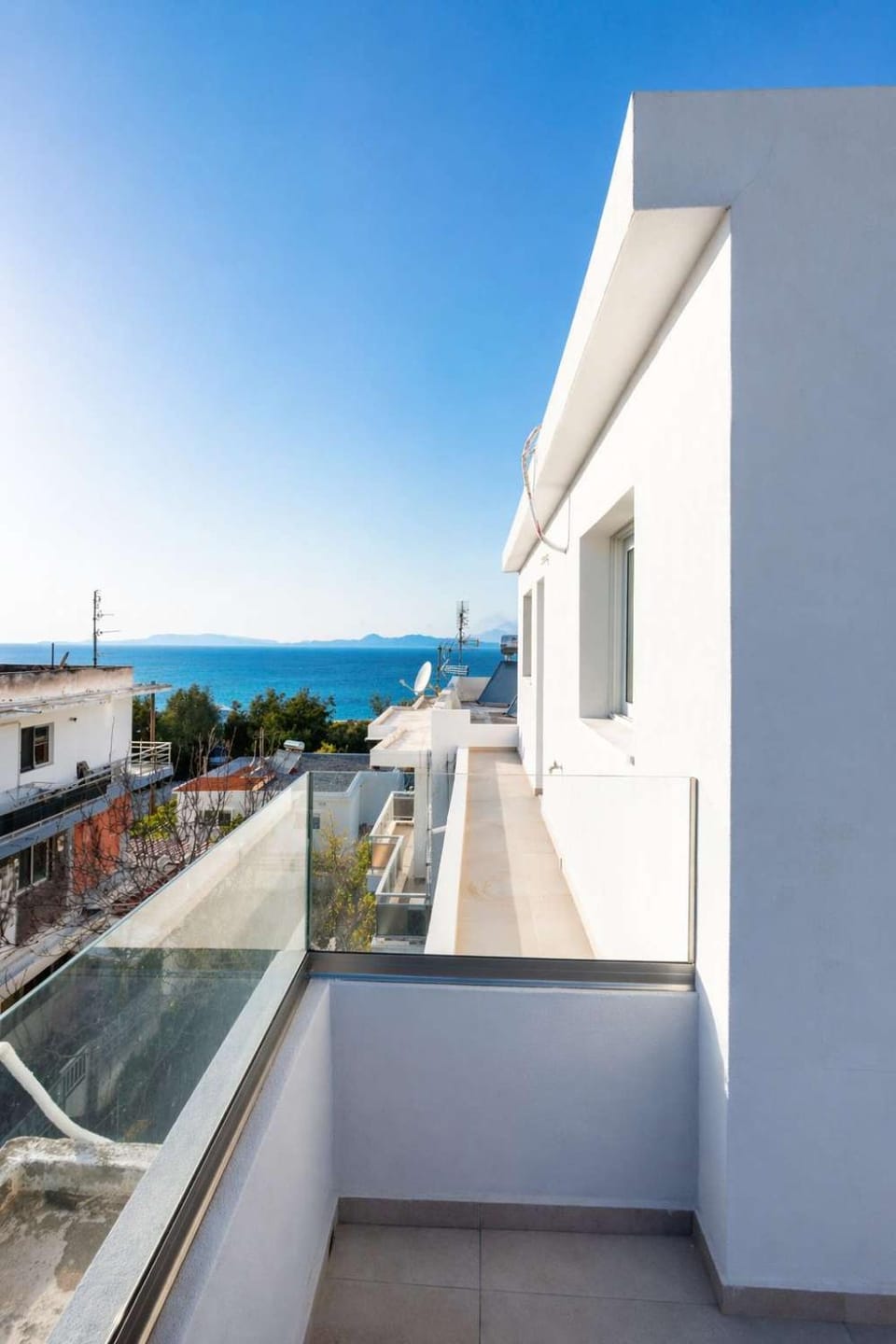 Property building, Day, Natural landscape, View (from property/room), Balcony/Terrace, Sea view