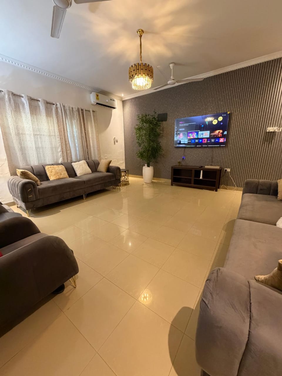TV and multimedia, Living room