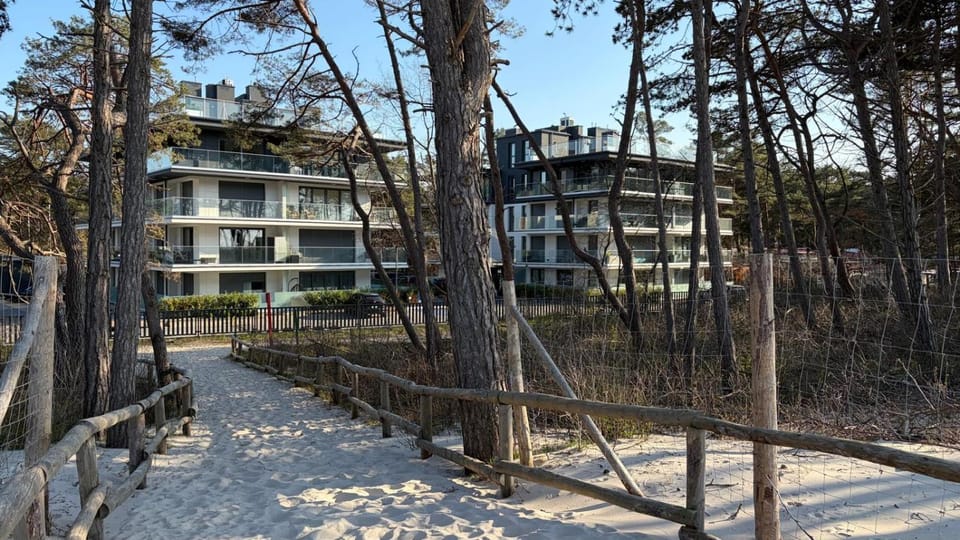 Property building, Natural landscape