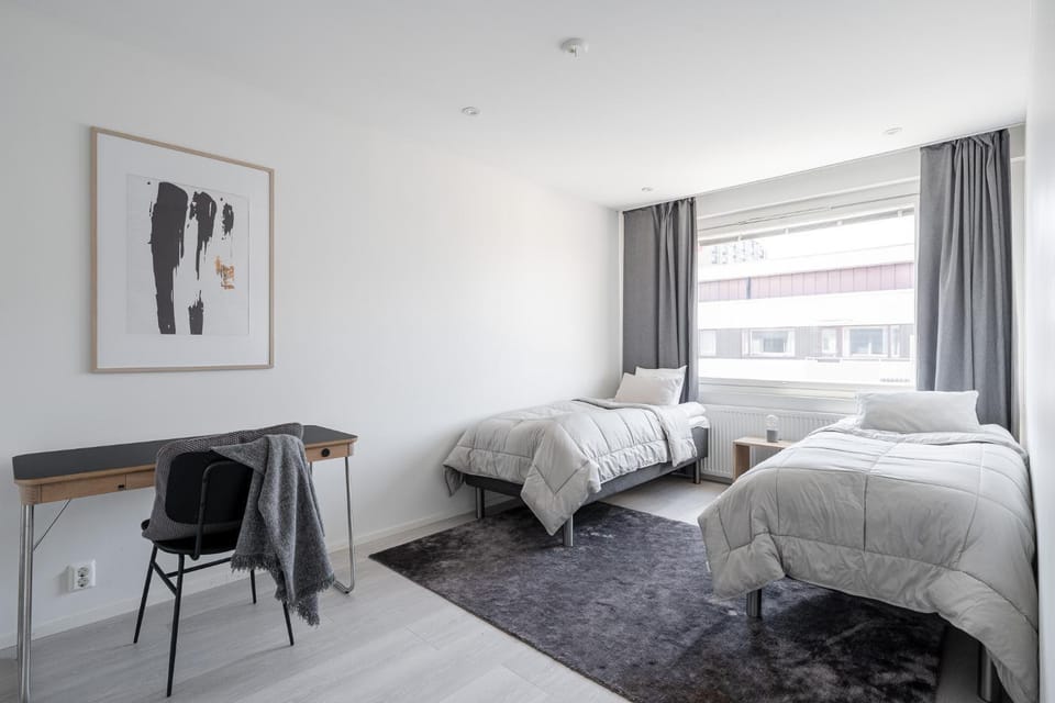 Bed, Living room, Photo of the whole room, Seating area, Bedroom