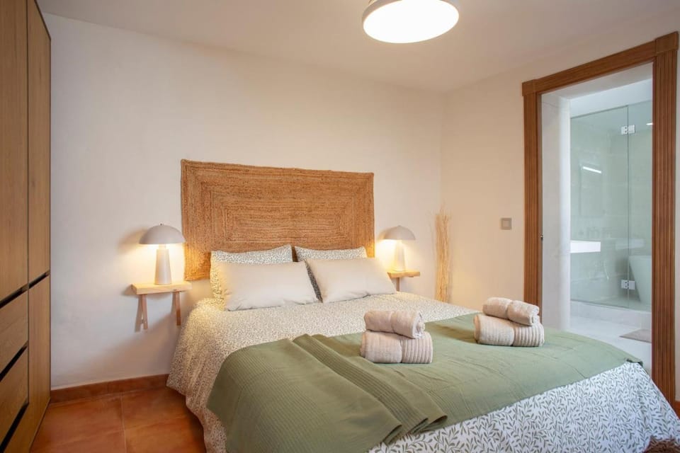 Traditional House in Mijas with Patio and Cave House in Mijas