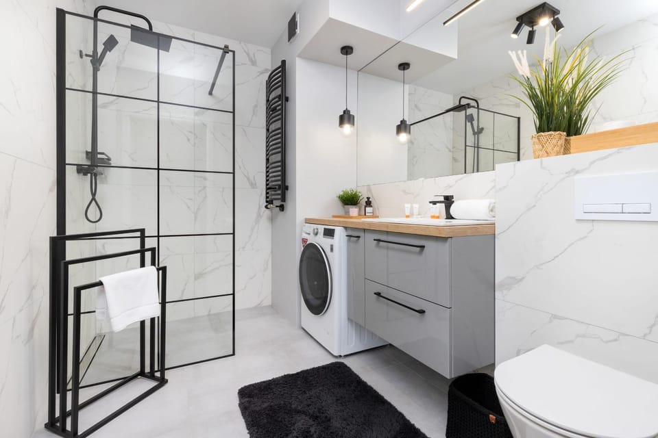 Shower, Bathroom, towels