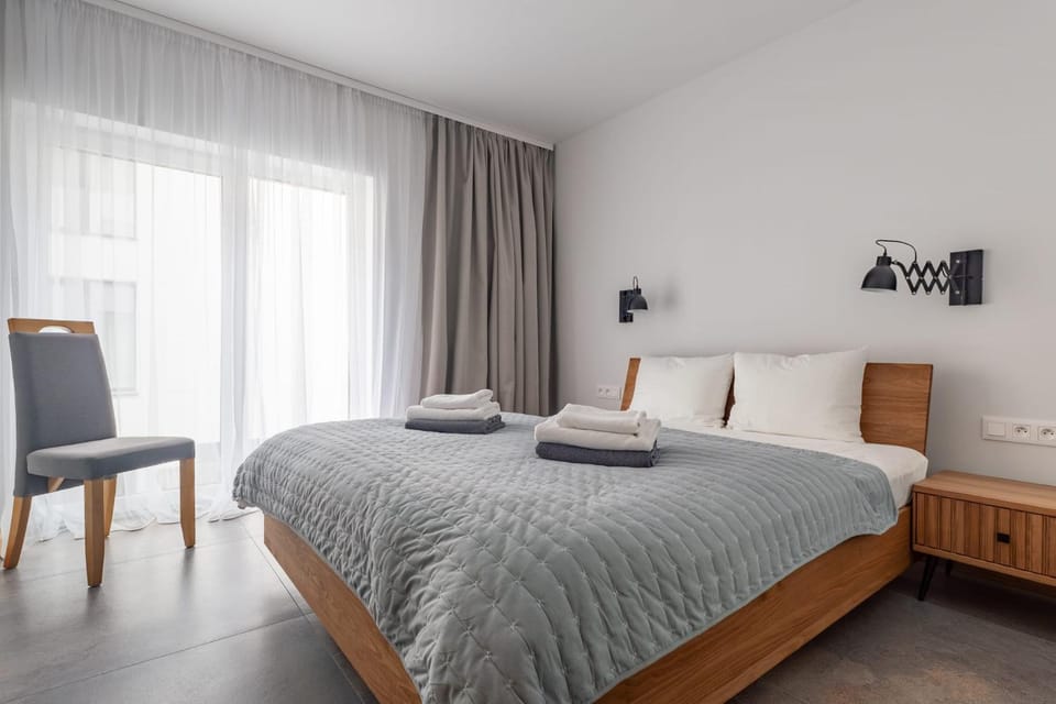 Coastline Residence - Designer Seaside Apartment with Pool, 2-Minute Walk to the Beach Apartment in West Pomeranian Voivodeship, Poland