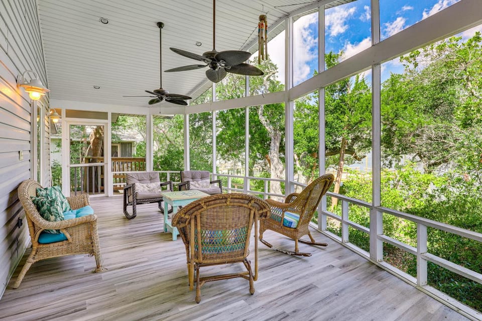 2-Home Bundle in Topsail w/ Beach Access & Dock! House in Topsail Beach