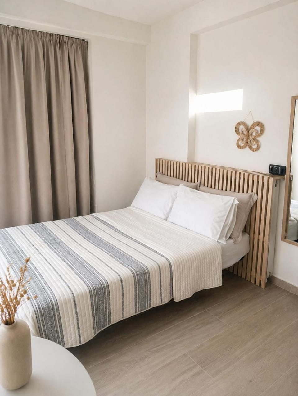 Calyra Studio in Trikala - Near Hospital Bed and Breakfast in Trikala
