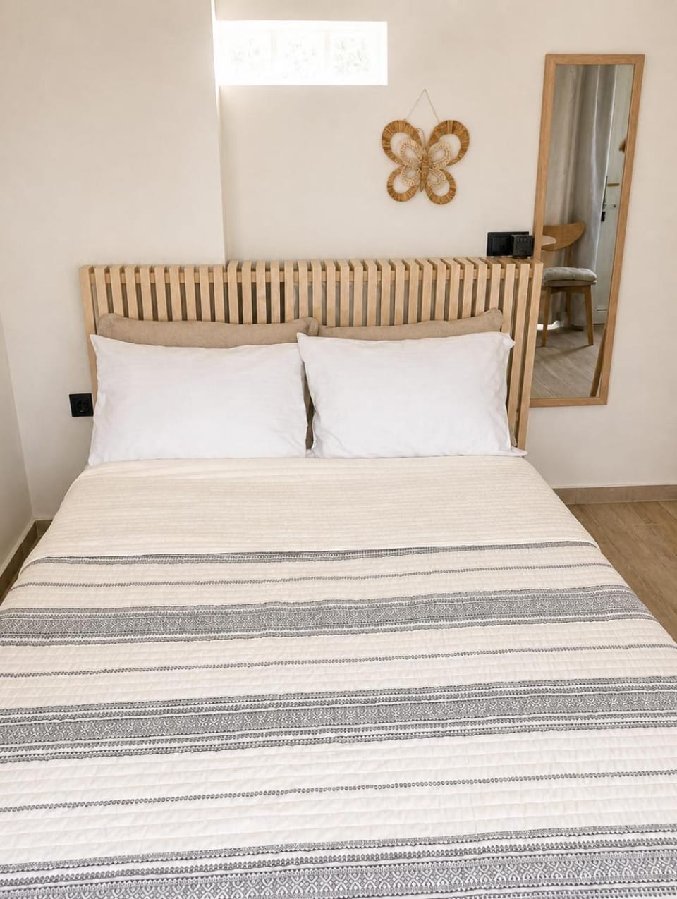 Calyra Studio in Trikala - Near Hospital Bed and Breakfast in Trikala